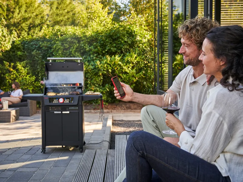 Char Broil Gasgrill Evolve Gas mit Dualzone, App Control & Tru-Infrared – Bild 3
