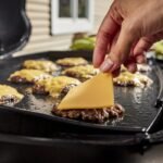 Weber Grillplatte Full-Size für Q3000N-Serie (2025) – Bild 3
