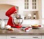 SMEG Küchenmaschine SMF03RDEU Rot – Bild 8