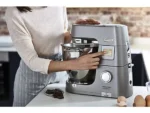 KENWOOD Titanium Chef Patissier XL KWL90.124SI mit Innenbeleuchtung, Waage, Wärmefunktion und viel Zubehör Küchenmaschine Silber – Bild 10