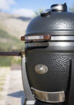 Monolith Grill AVANTGARDE.66 satin-matt Schwarz mit Gestell und Seitentischen inkl. Smoke Set – Bild 6