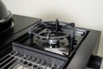 Outdoorchef Gas Kugelgrill Station AROSA 570 G EVO PLUS Black mit Blazing Cooking Zone – Bild 7