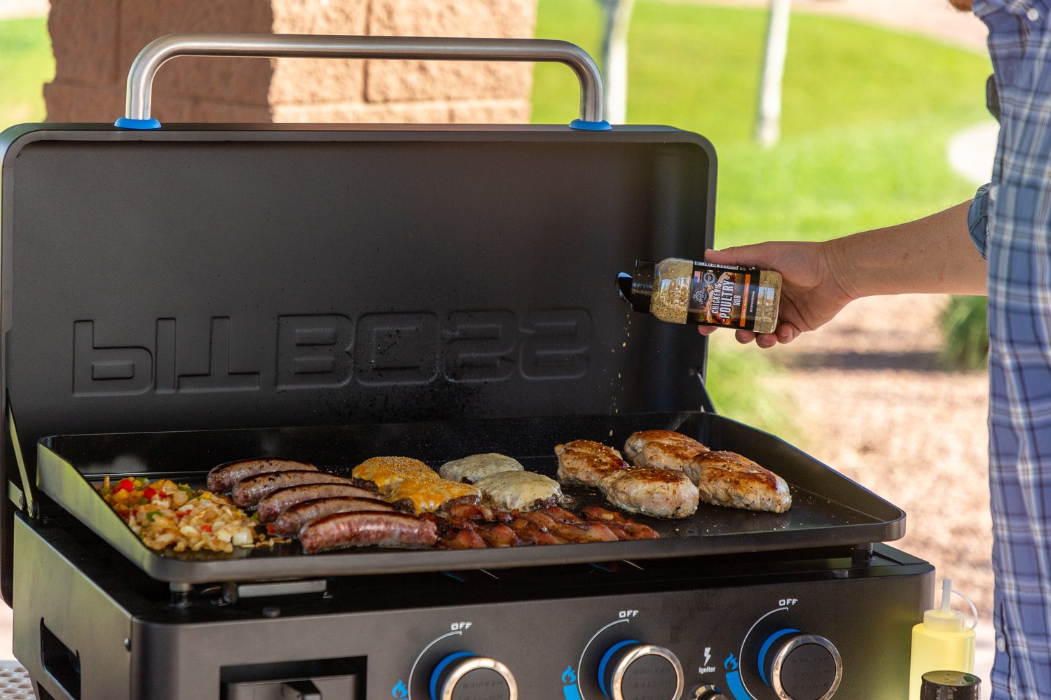 Pit Boss Plancha Grill Ultimate Plancha 3-Brenner mit Untergestell inkl. 5-teilig Grillbesteck Set + Abdeckhaube – Bild 8