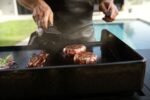 WMF Plancha Grill Gas Edition One 75 cm inkl. Planchadeckel und Abdeckhaube – Bild 4