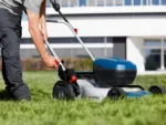 Bosch Professional Akku-Rasenmäher GRA 18V2-46 Solo – Bild 8