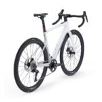 BMC ROADMACHINE 01 AMP ONE E-Rennrad 2026 metallic white – Bild 4