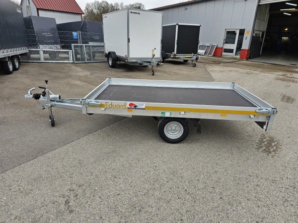 Eduard 2615 GE 1000 kg Hochlader mit integrierten Auffahrschienen und vielem mehr – Bild 3