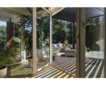 Pergola mit Lamellendach 3x3 Gestell RAL 7015 schiefergrau inkl. vertikaler Beschattung Wandbefestigung – Bild 3